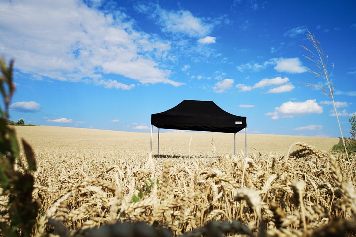 2x2 m hopfällbart lusthus för reklamtryck